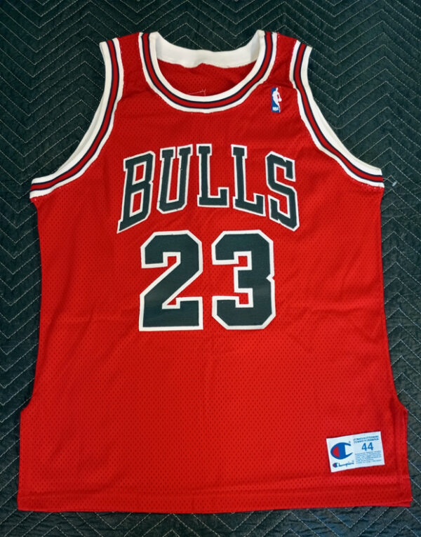 Michael Jordan Jersey - Image 2